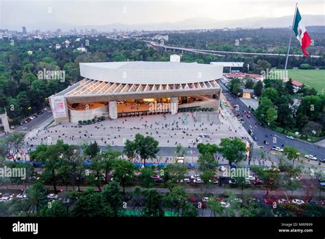 is mexico city the entertainment center of mexico|Theatre and Performances .